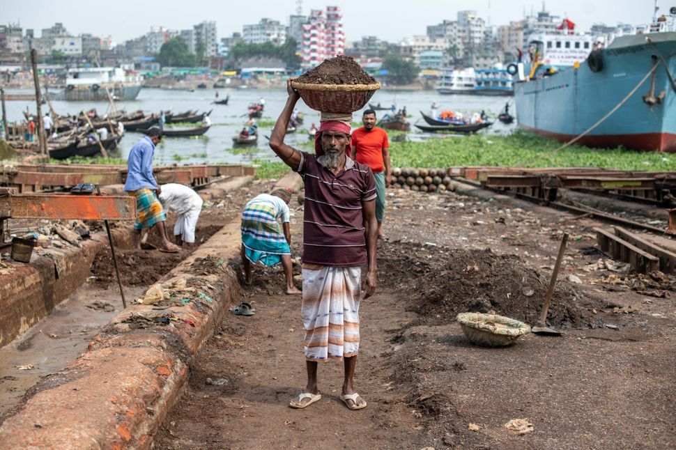 Dhaka shipyards