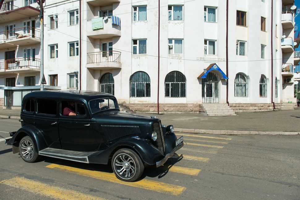 Old limousine in Stepanakert