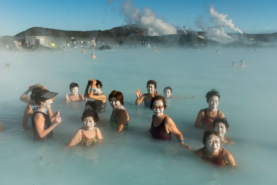 The Blue Lagoon - Japanese ladies 2
