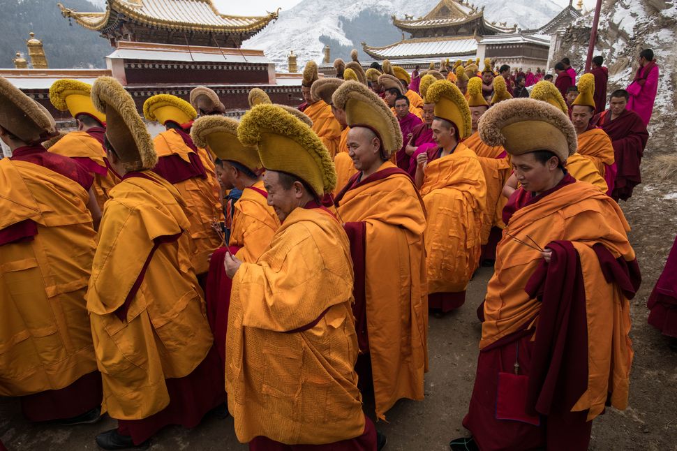 Labrang monastery - Prayer and Maitreya kora