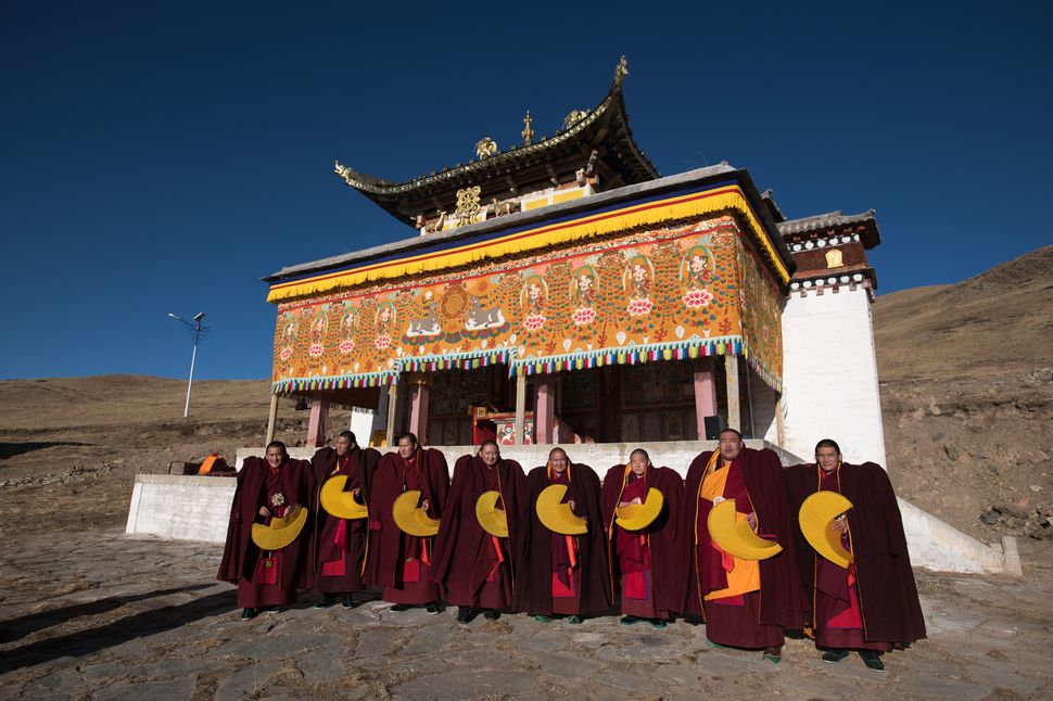 Malho Sokzong Monastery - Prayer