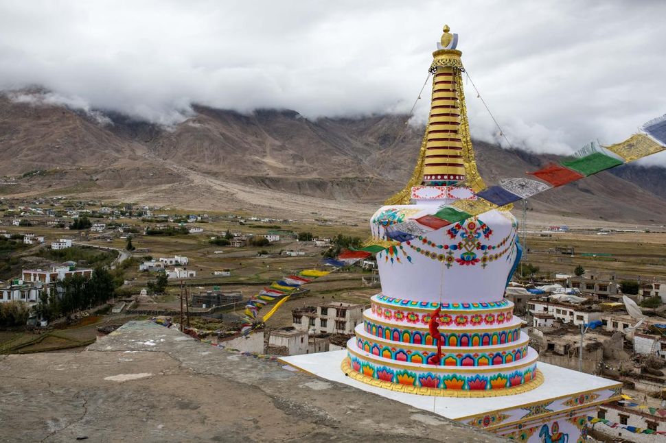 Padum stupa